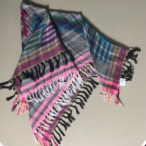 Southwestern Plaid Aztec Printed Tassel Fringe Boho Chic Lightweight Wrap